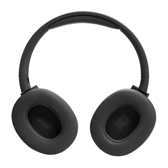 JBL Tune 720BT - Black - Wireless over-ear headphones - Detailshot 2